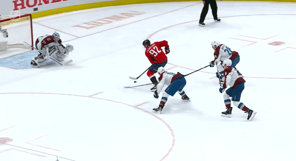 Avs lose to Caps 10/19