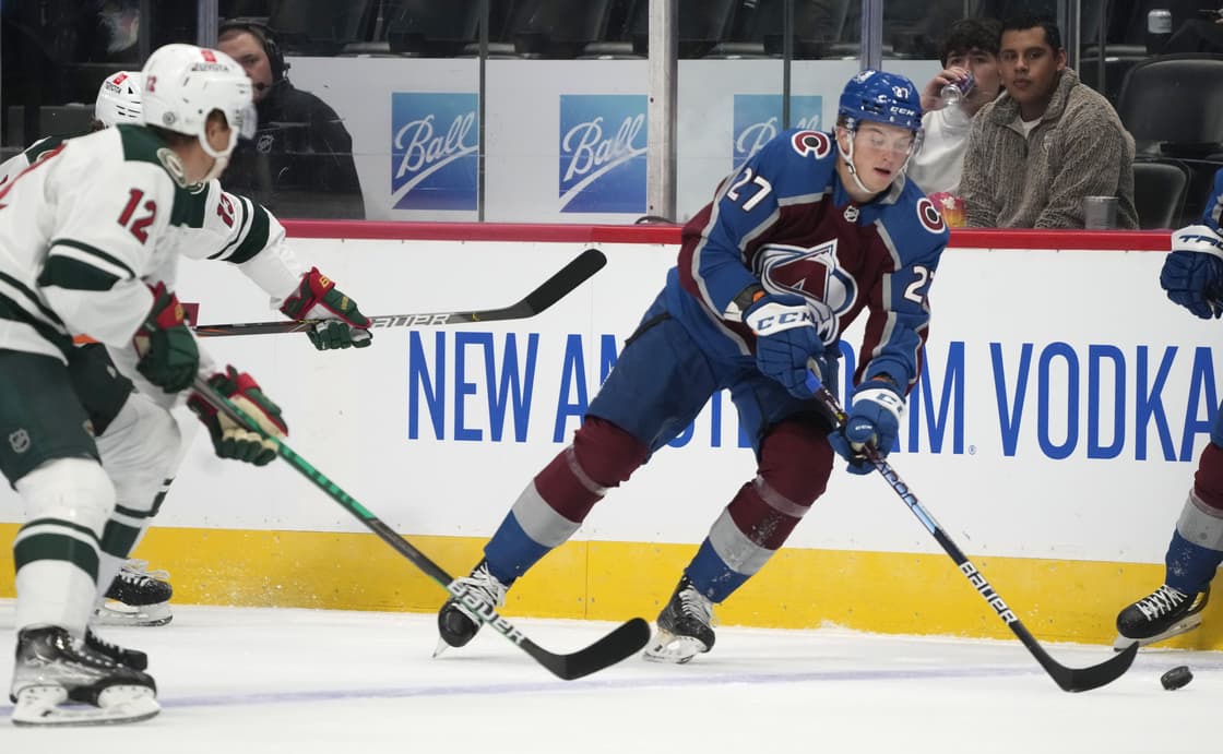 Oskar Olausson nhl trade avalanche