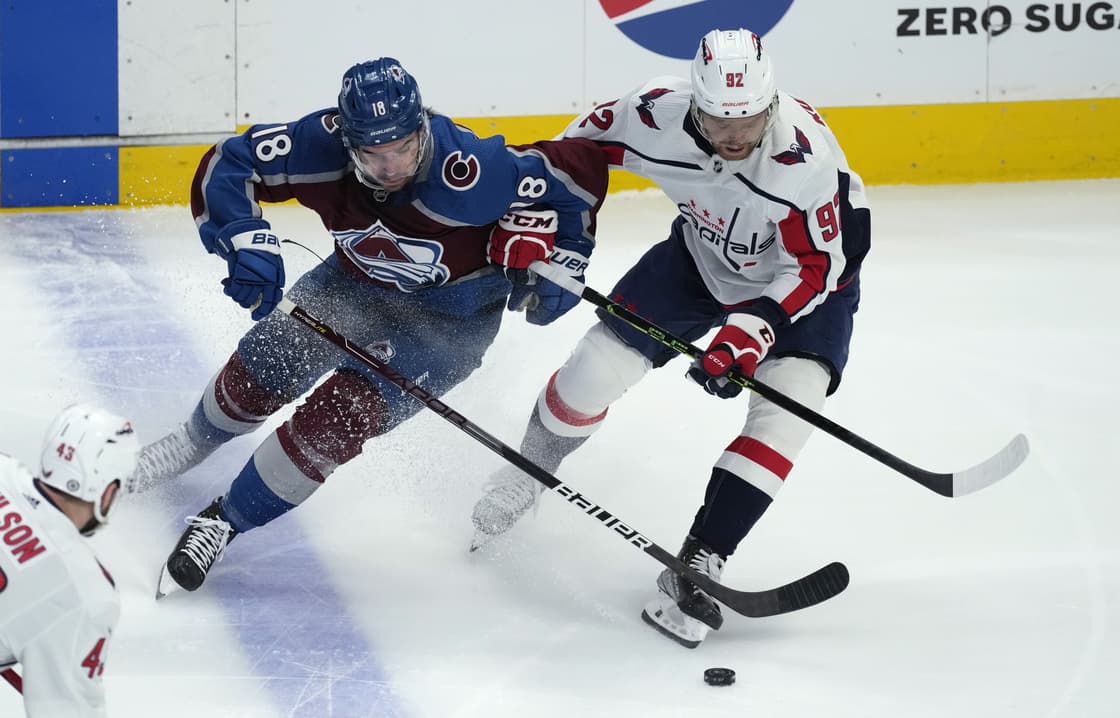 Avalanche Alex newhook nhl trade