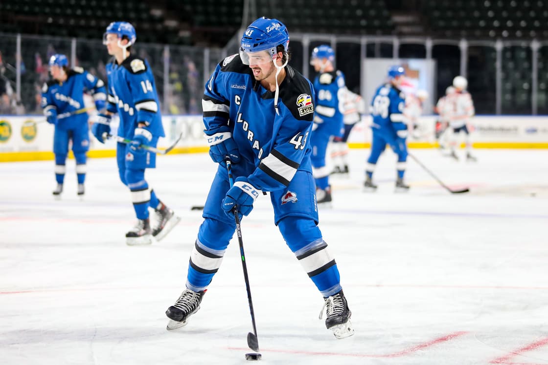 Alex Newhook pro debut