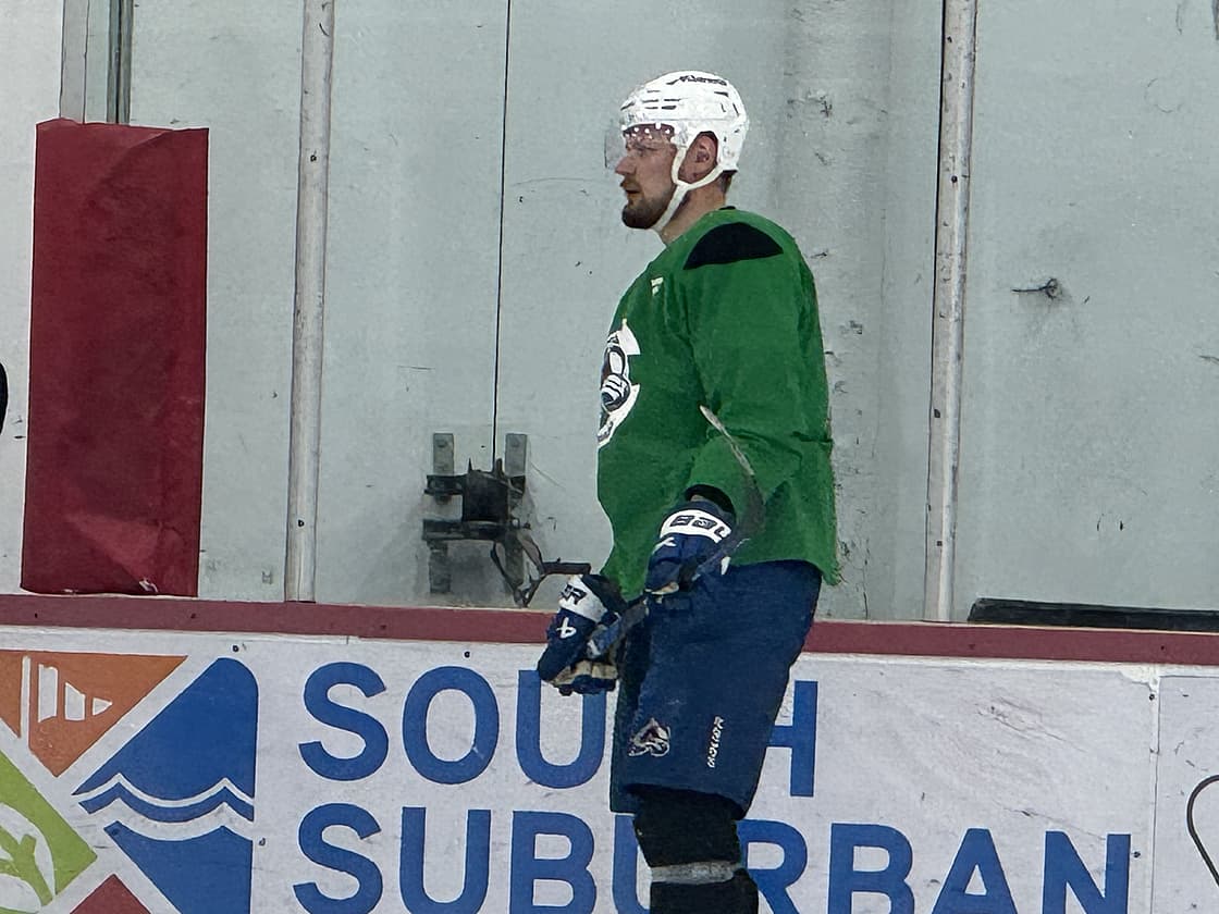 Valeri Nichushkin returned to practice with the Colorado Avalanche