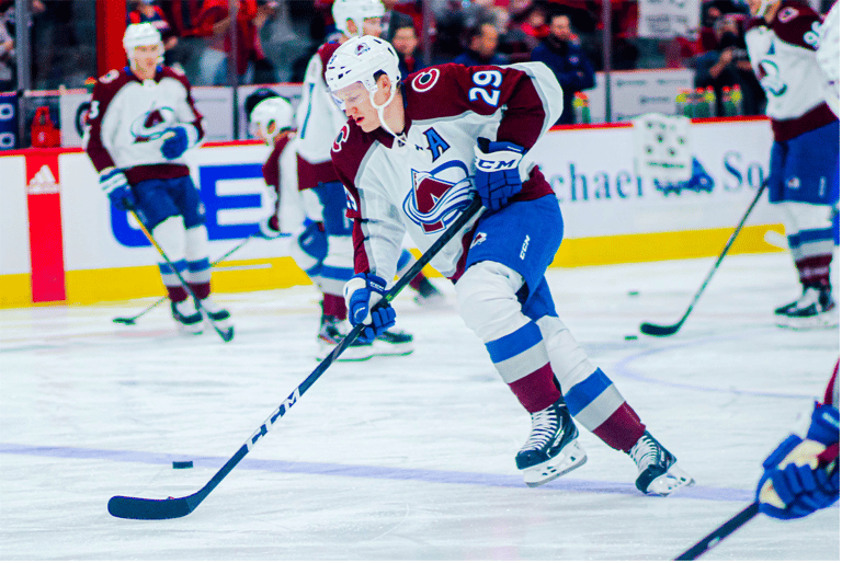 Nathan MacKinnon