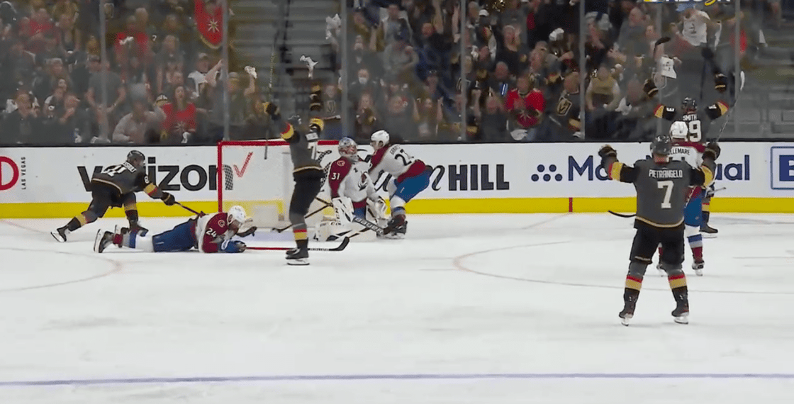 Avs lose Game 4 at Vegas
