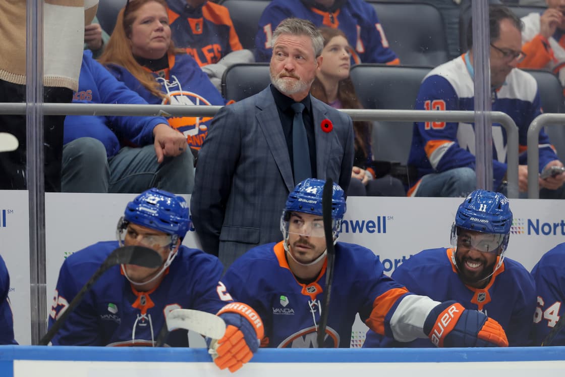 NHL: Boston Bruins at New York Islanders