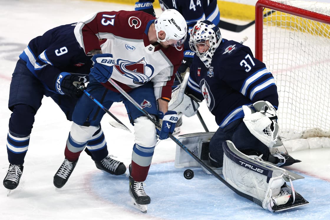NHL: Colorado Avalanche at Winnipeg Jets