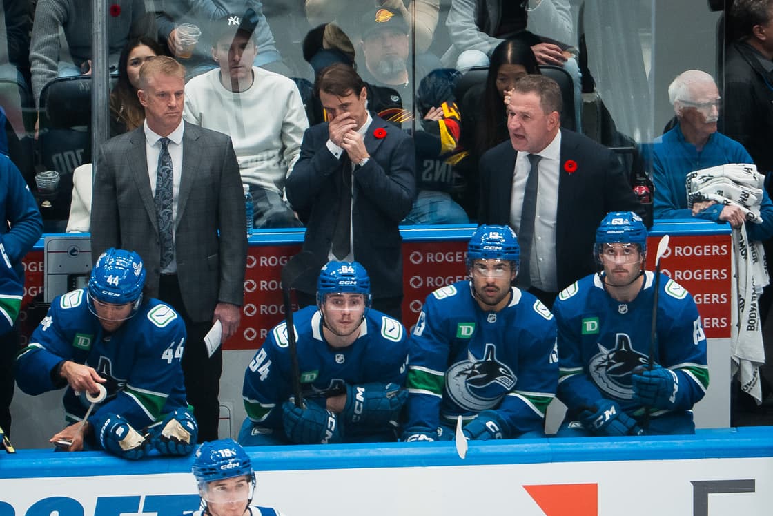 NHL: Winnipeg Jets at Vancouver Canucks
