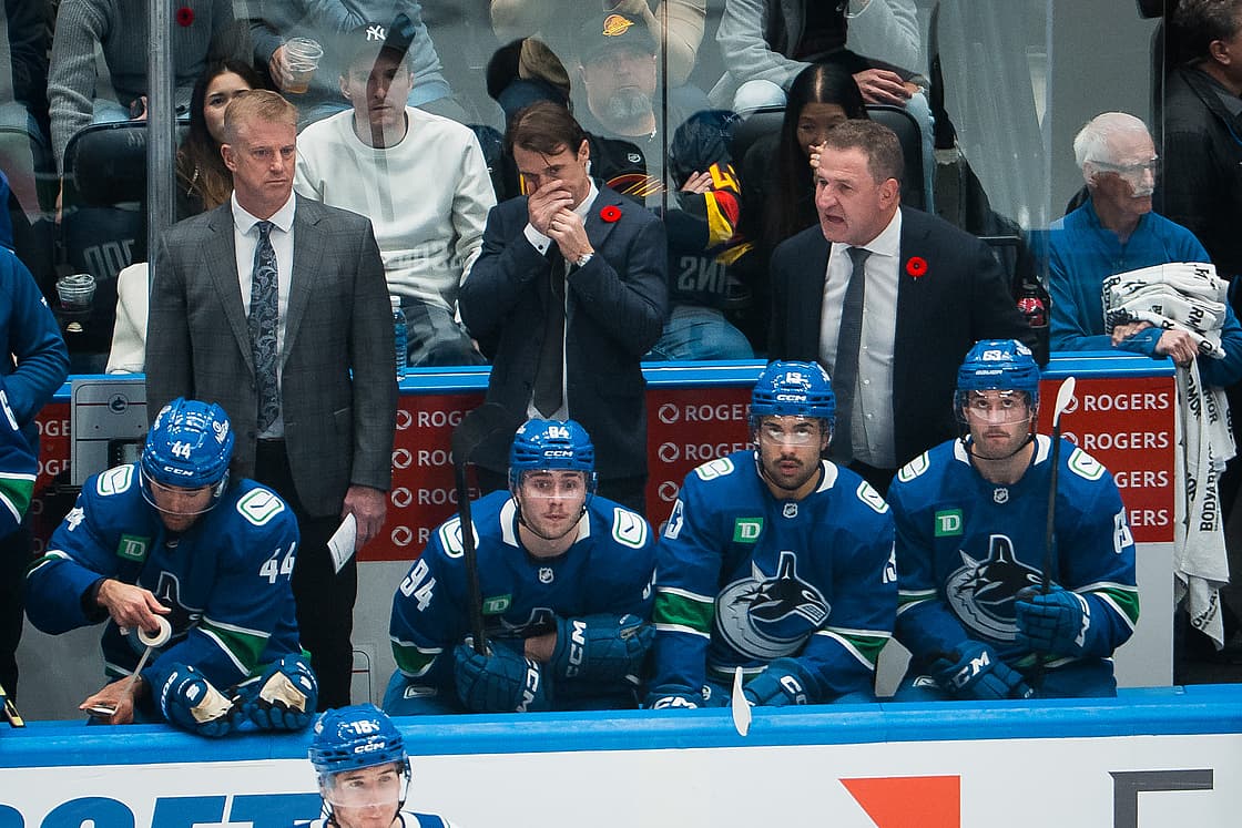 NHL: Winnipeg Jets at Vancouver Canucks