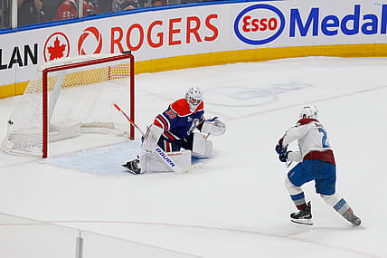 NHL: Colorado Avalanche at Edmonton Oilers