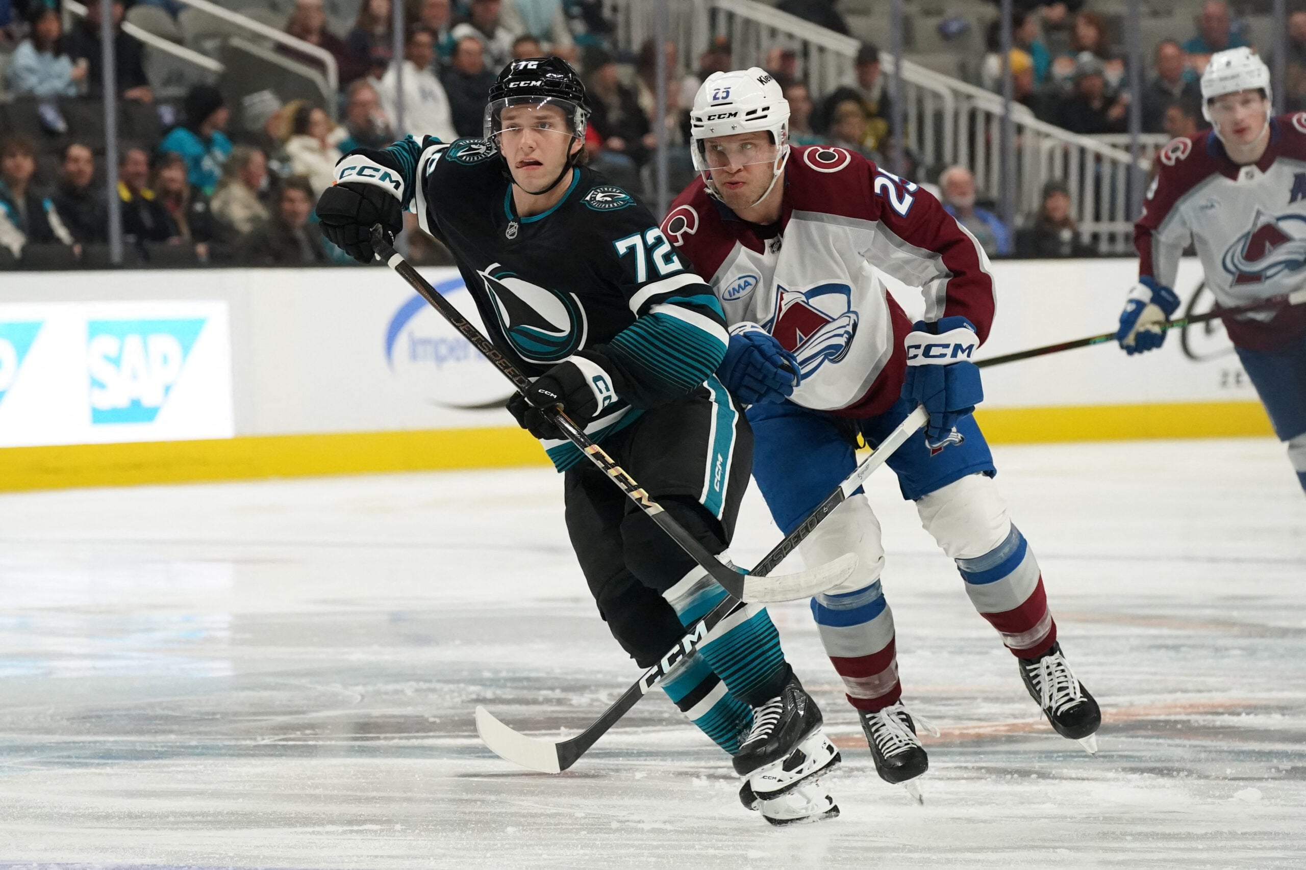 Deen's Daily: NHL Trades Galore!; Blackhawks Gamble on Byram; Young Talent Moving More Frequently